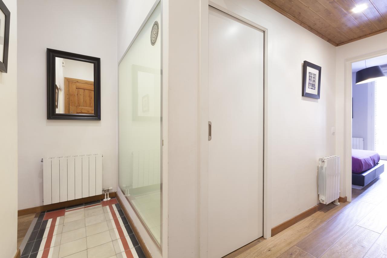 Akira Flats Roger De Flor Chic Apartment Barcelona Exterior photo