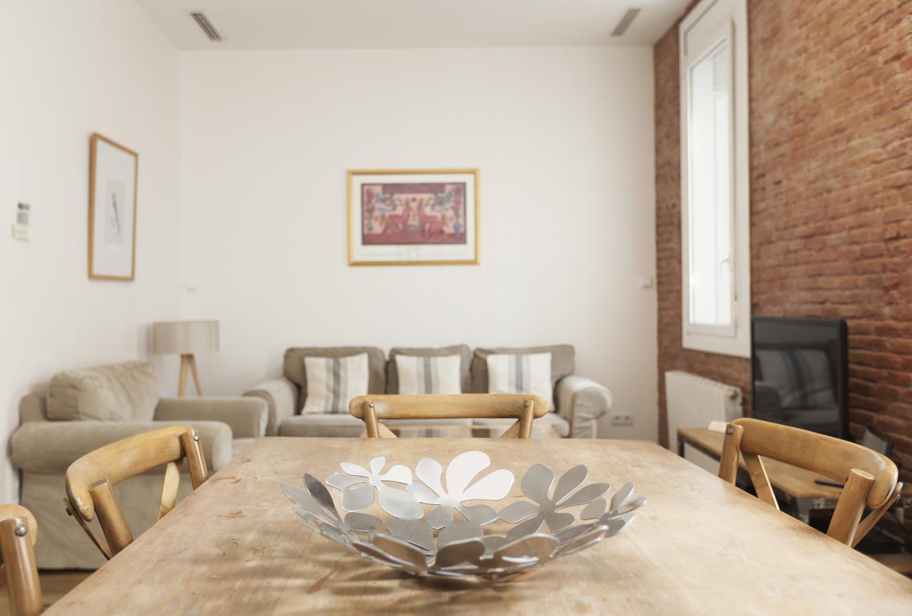 Akira Flats Roger De Flor Chic Apartment Barcelona Exterior photo