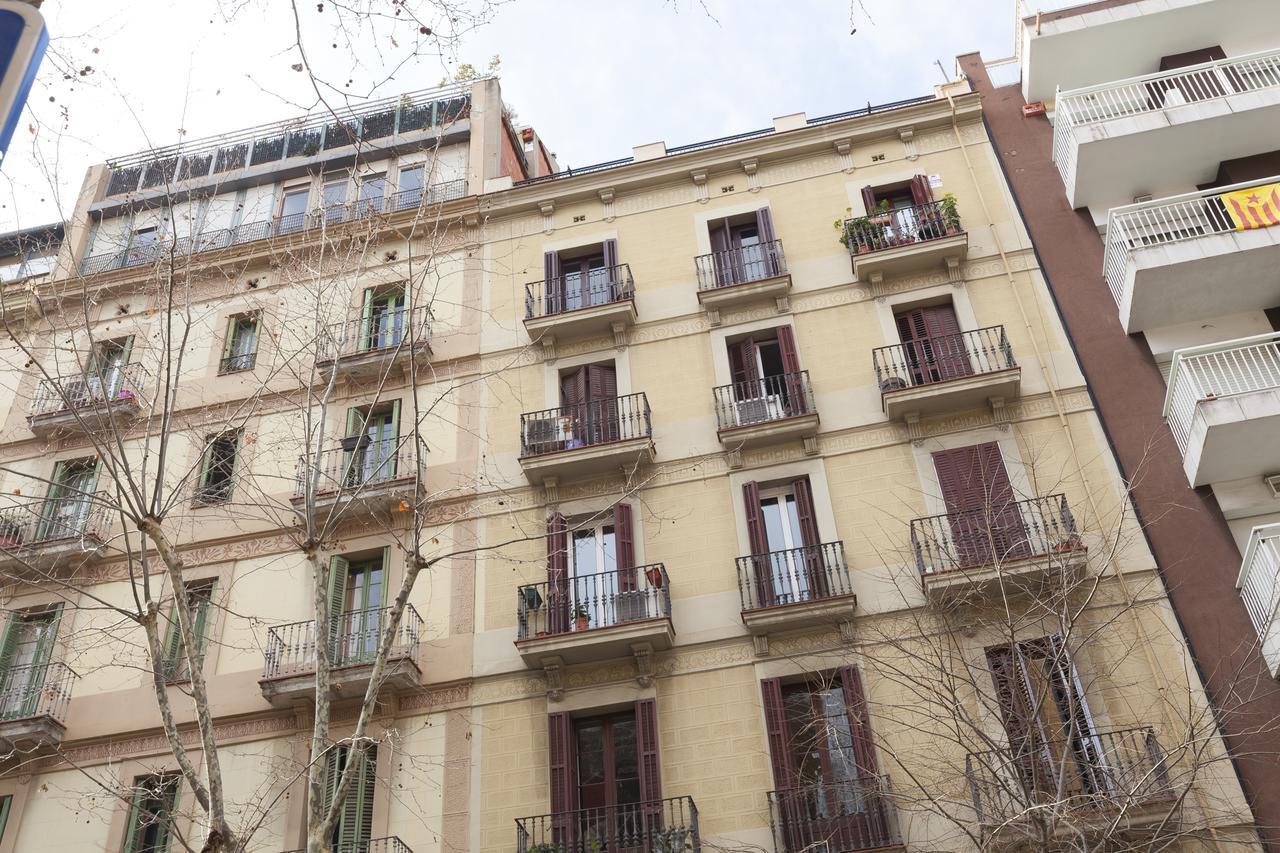 Akira Flats Roger De Flor Chic Apartment Barcelona Exterior photo